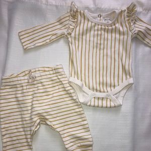 Hallmark Yellow Striped Matching Set -